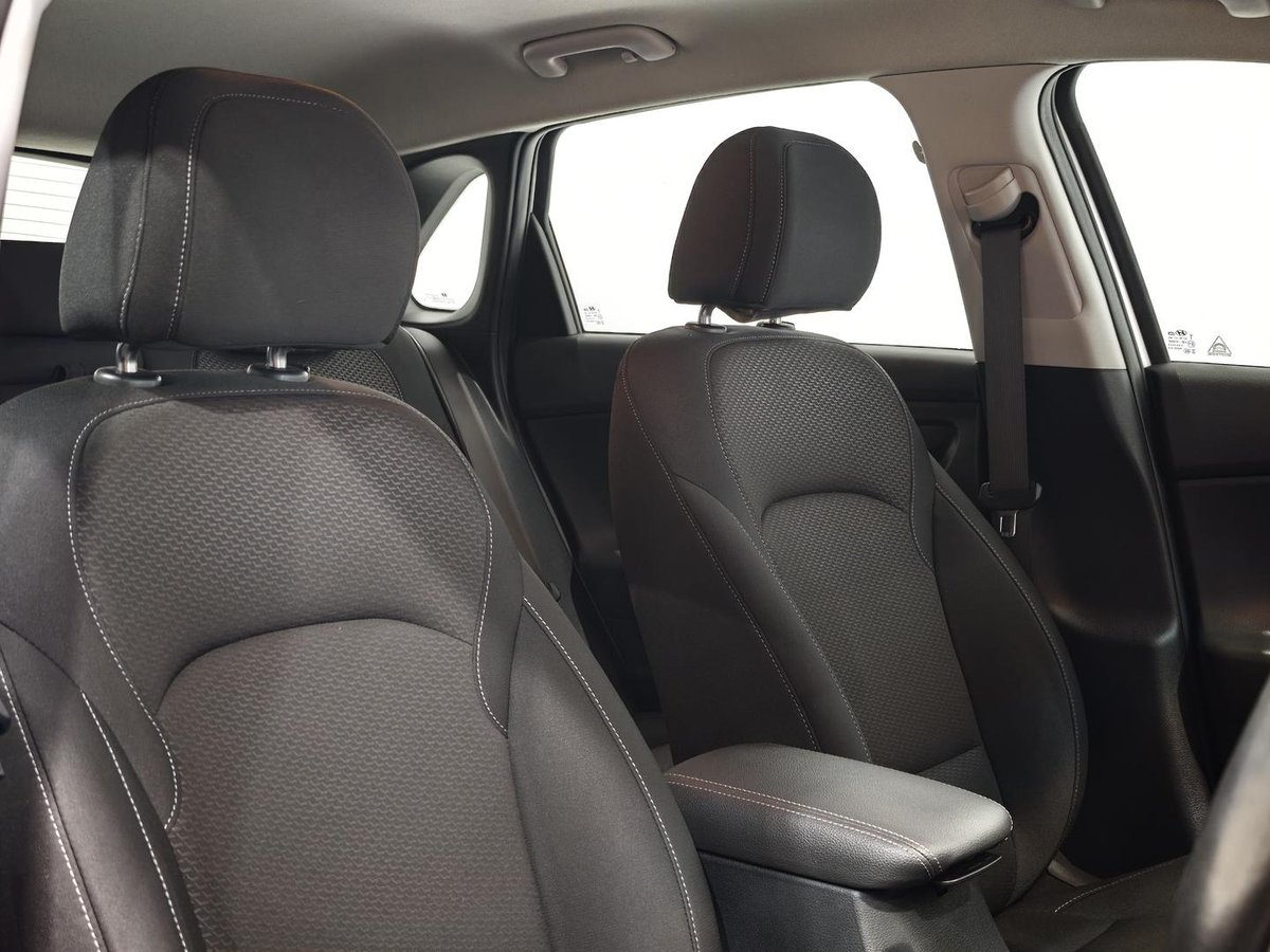2020 Hyundai i30 PD.V4 MY21 image 6