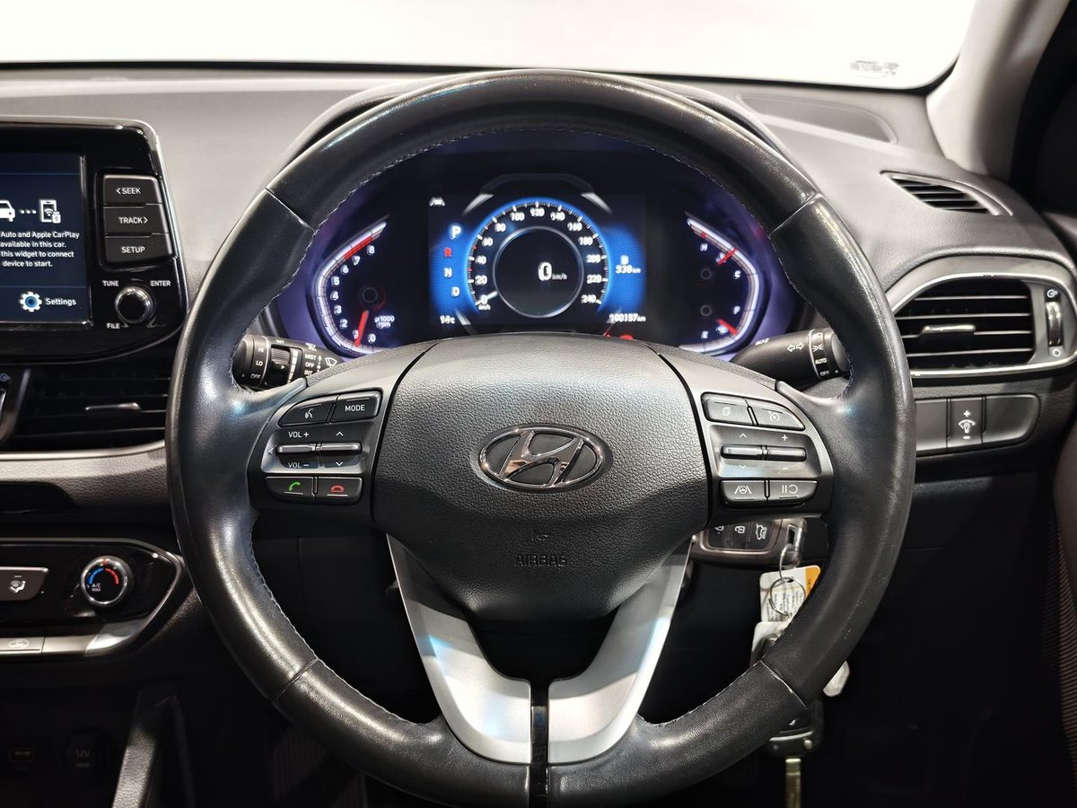 2020 Hyundai i30 PD.V4 MY21 image 8