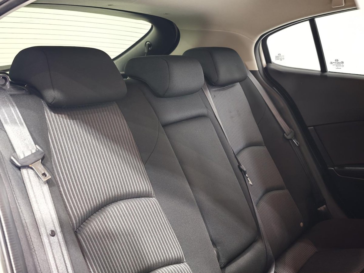 2015 Mazda 3 Maxx BM Series image 17