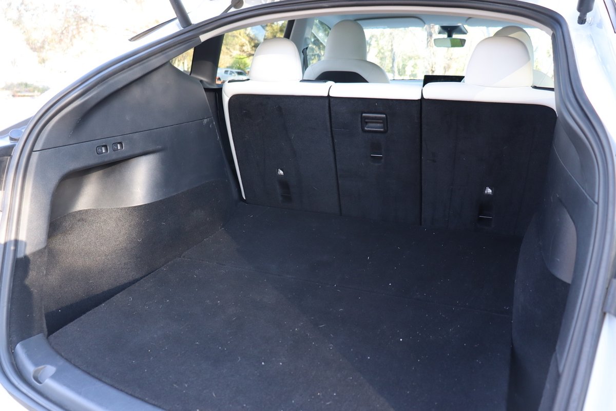 2023 Tesla Model Y Performance MY23 AWD image 18