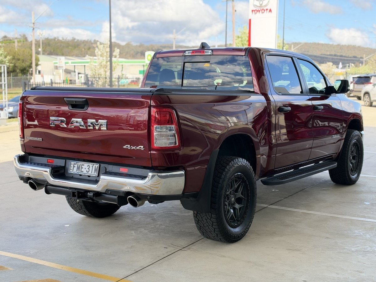 2024 RAM 1500 Big Horn DT MY24 4X4 Dual Range image 5