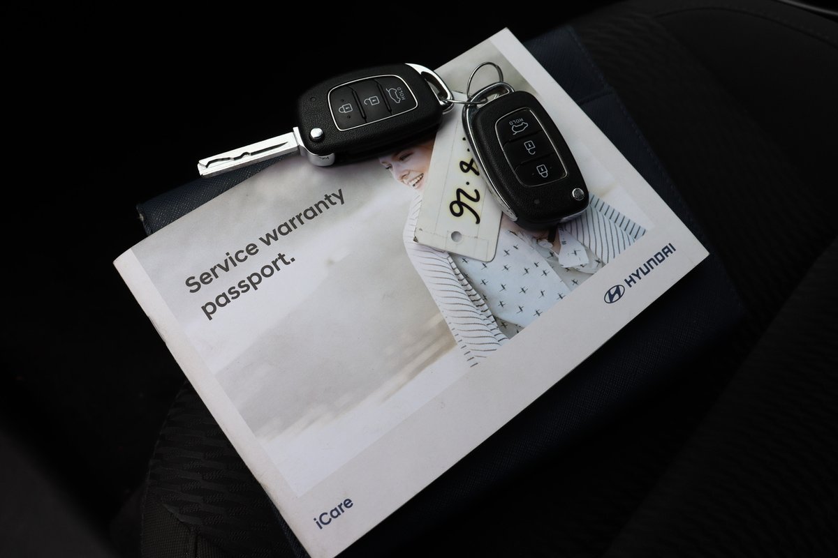 2018 Hyundai Santa Fe Active DM5 Series II MY18 4X4 On Demand image 22