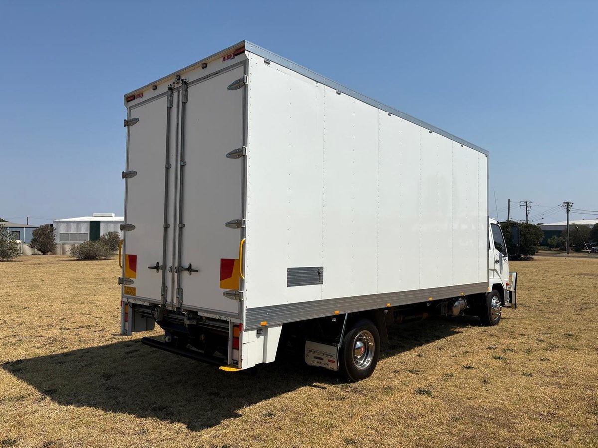 2021 Fuso Fighter 1124 image 7