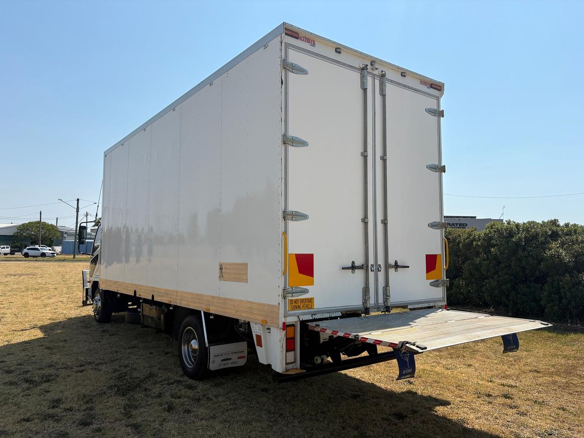 2021 Fuso Fighter 1124 image 8