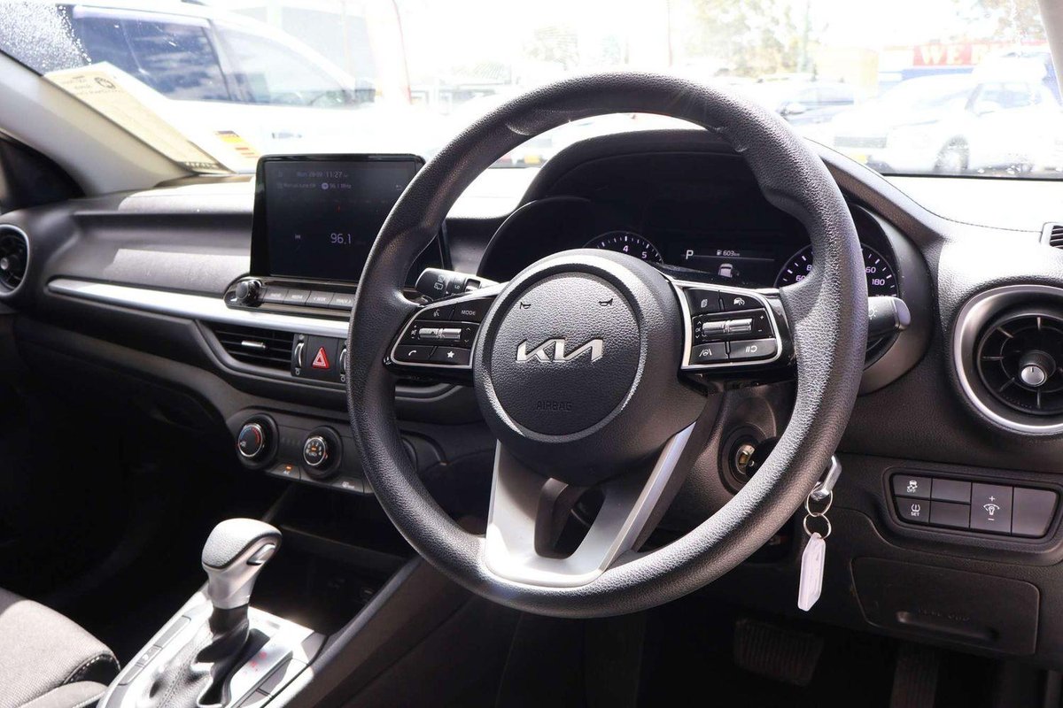 2024 Kia Cerato S BD MY24 image 10