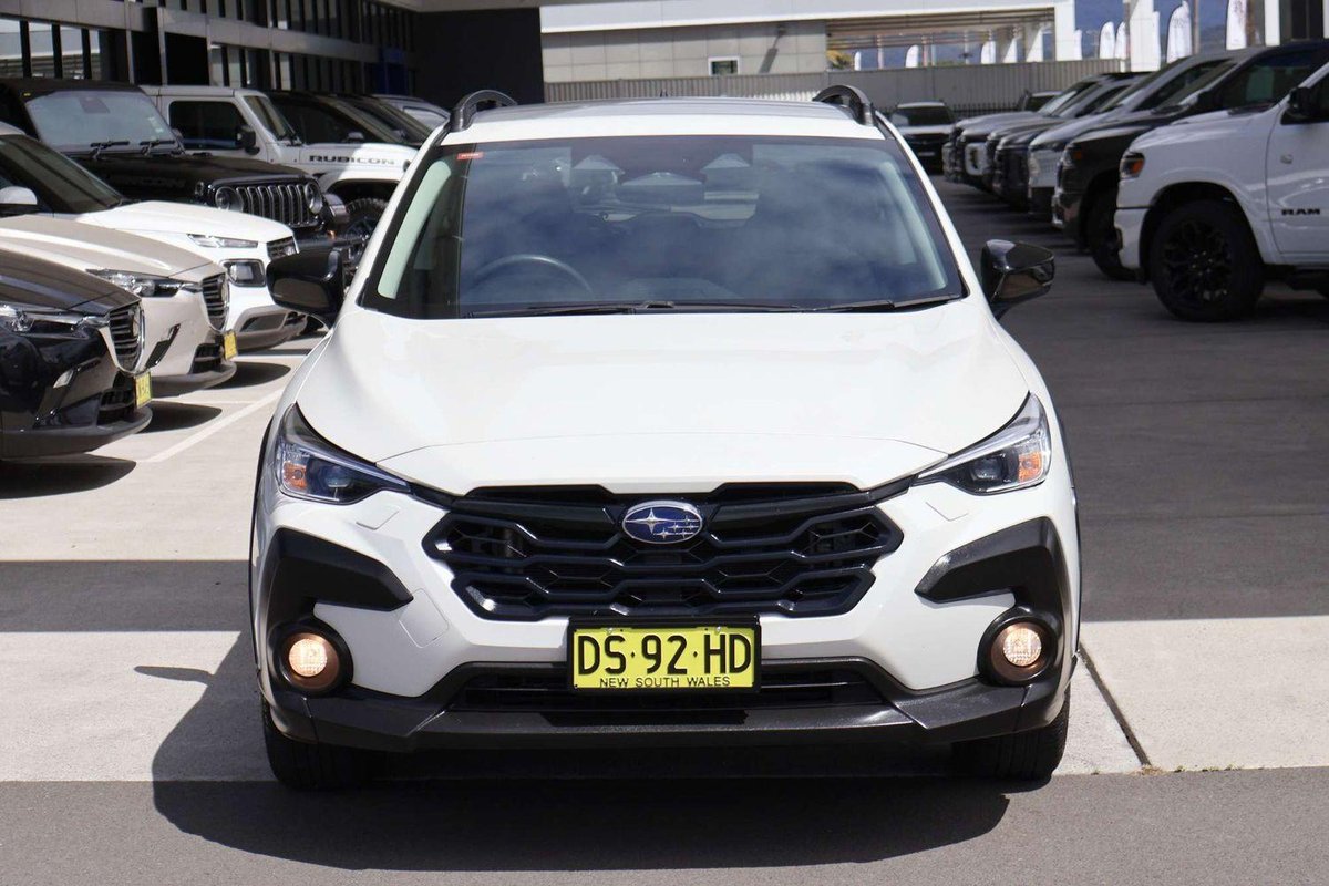 2024 Subaru Crosstrek image 3