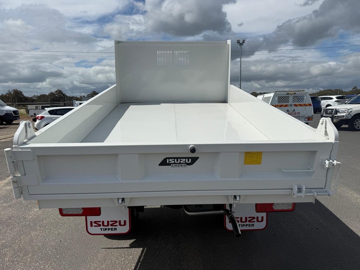 2026 Isuzu N Series NPR 45/65-175 DT D34 Tipper image 10