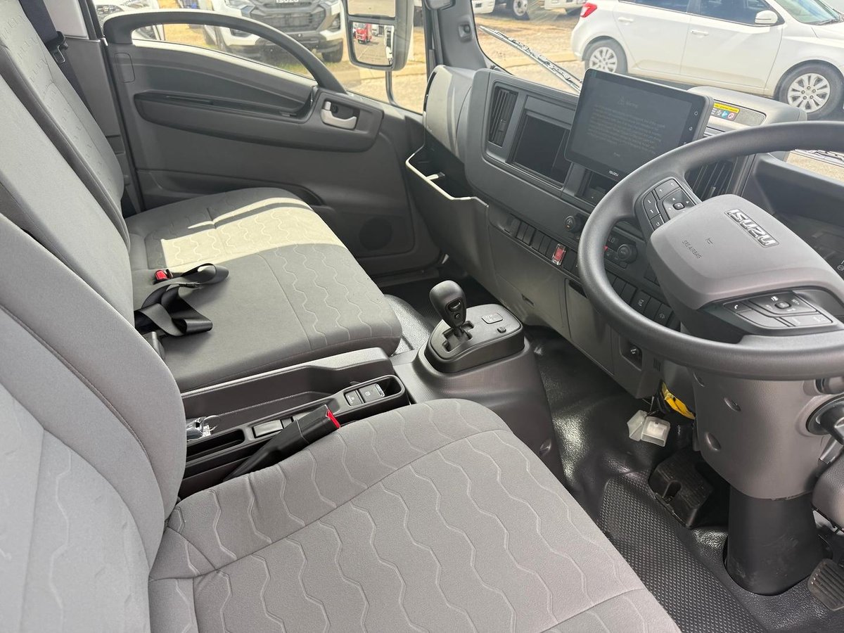 2026 Isuzu N Series NPR 70/45-190 AM D34 Tipper image 13