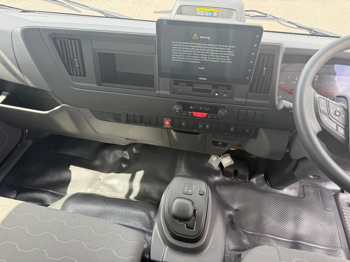 2026 Isuzu N Series NPR 70/45-190 AM D34 Tipper image 14