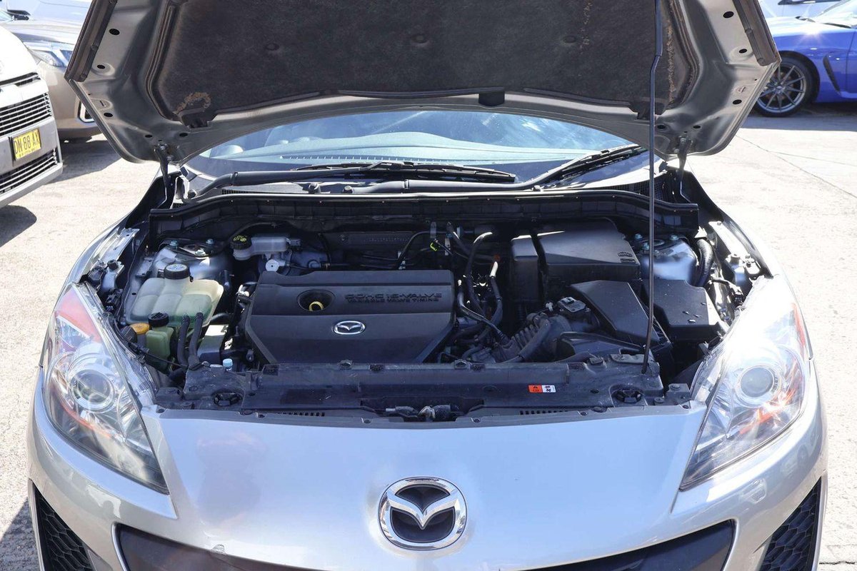 2024 Mazda 3 image 21