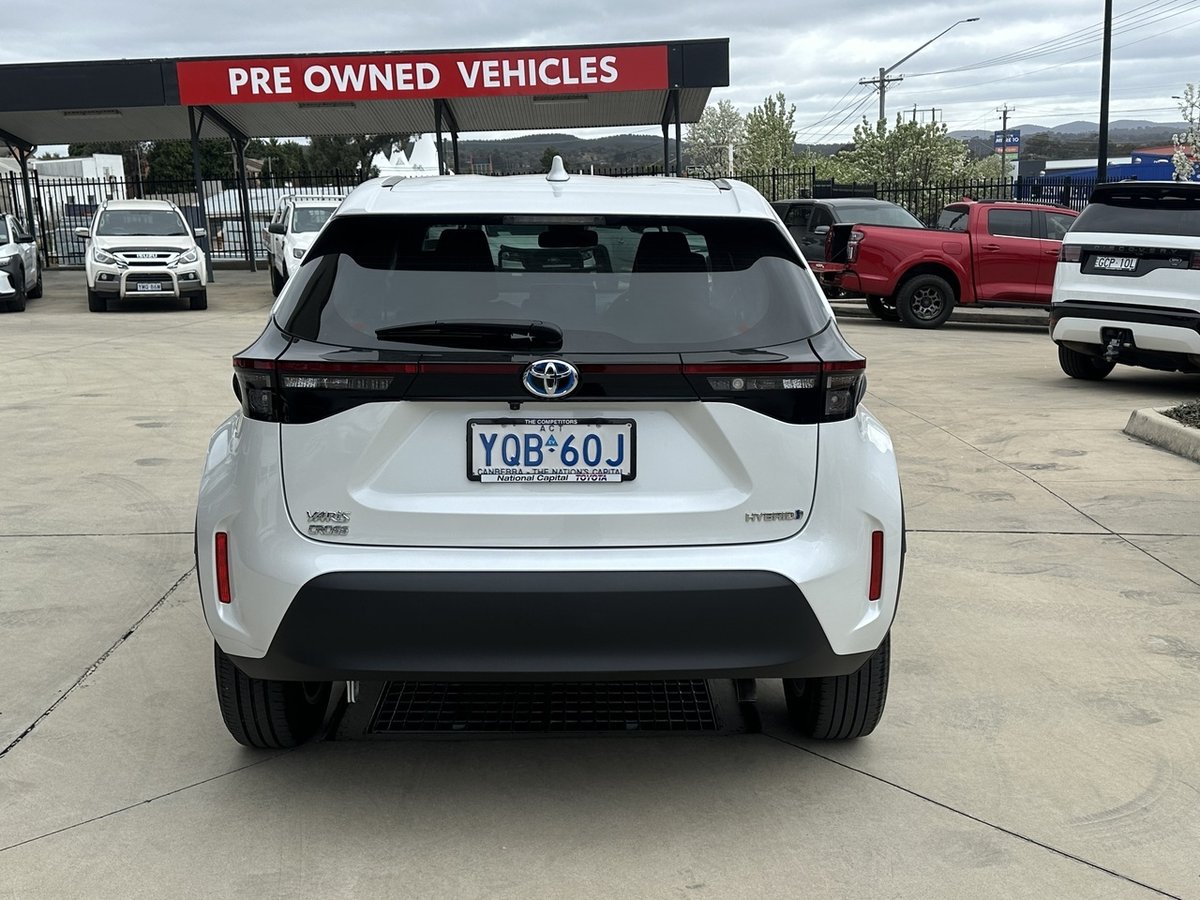 2023 Toyota Yaris Cross GX MXPJ10R image 5