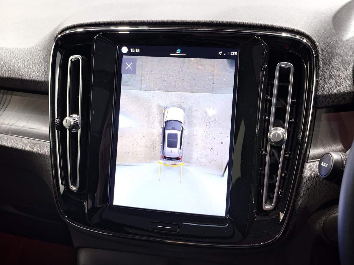 2023 Volvo XC40 Recharge Twin Pure Electric MY23 AWD image 13