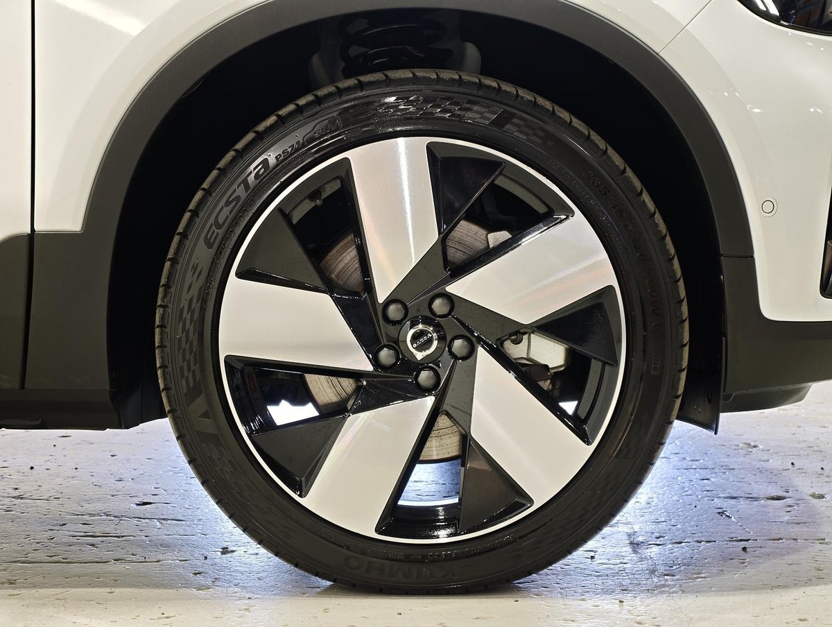 2023 Volvo XC40 Recharge Twin Pure Electric MY23 AWD image 5