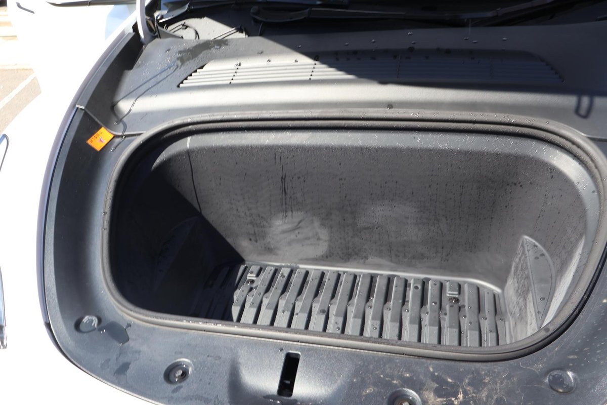 2023 Tesla Model Y Rear-Wheel Drive image 14