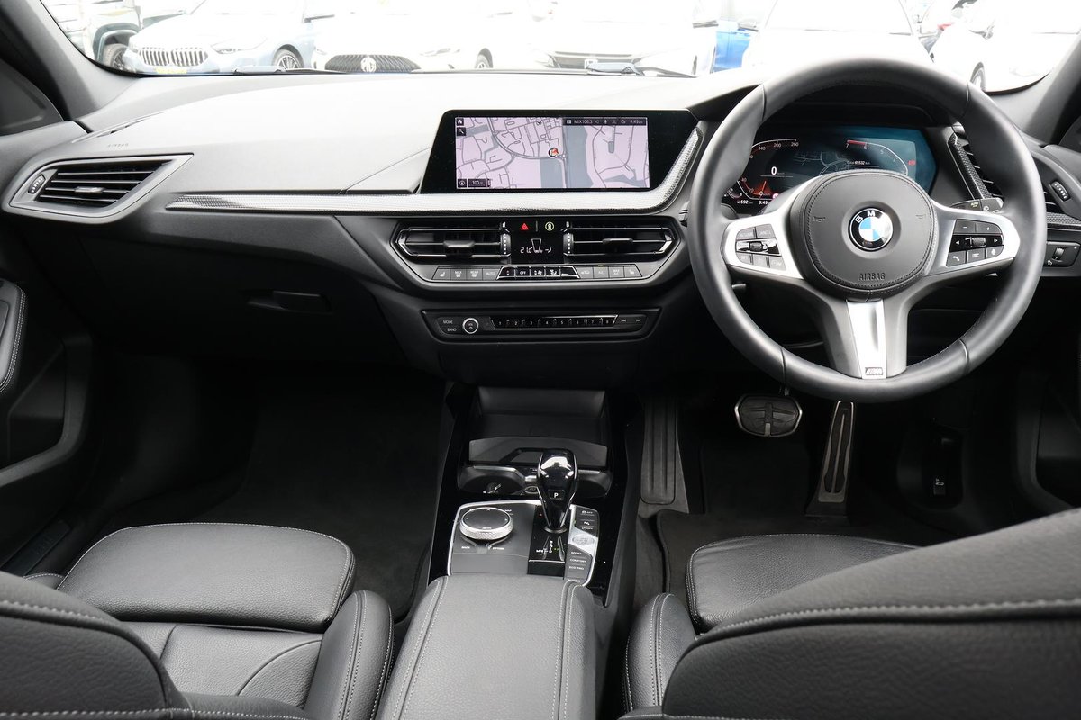 2020 BMW 1 Series 118i M Sport F40 image 22