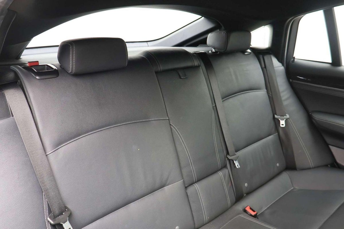 2018 BMW X4 xDrive35d F26 4X4 Constant image 12