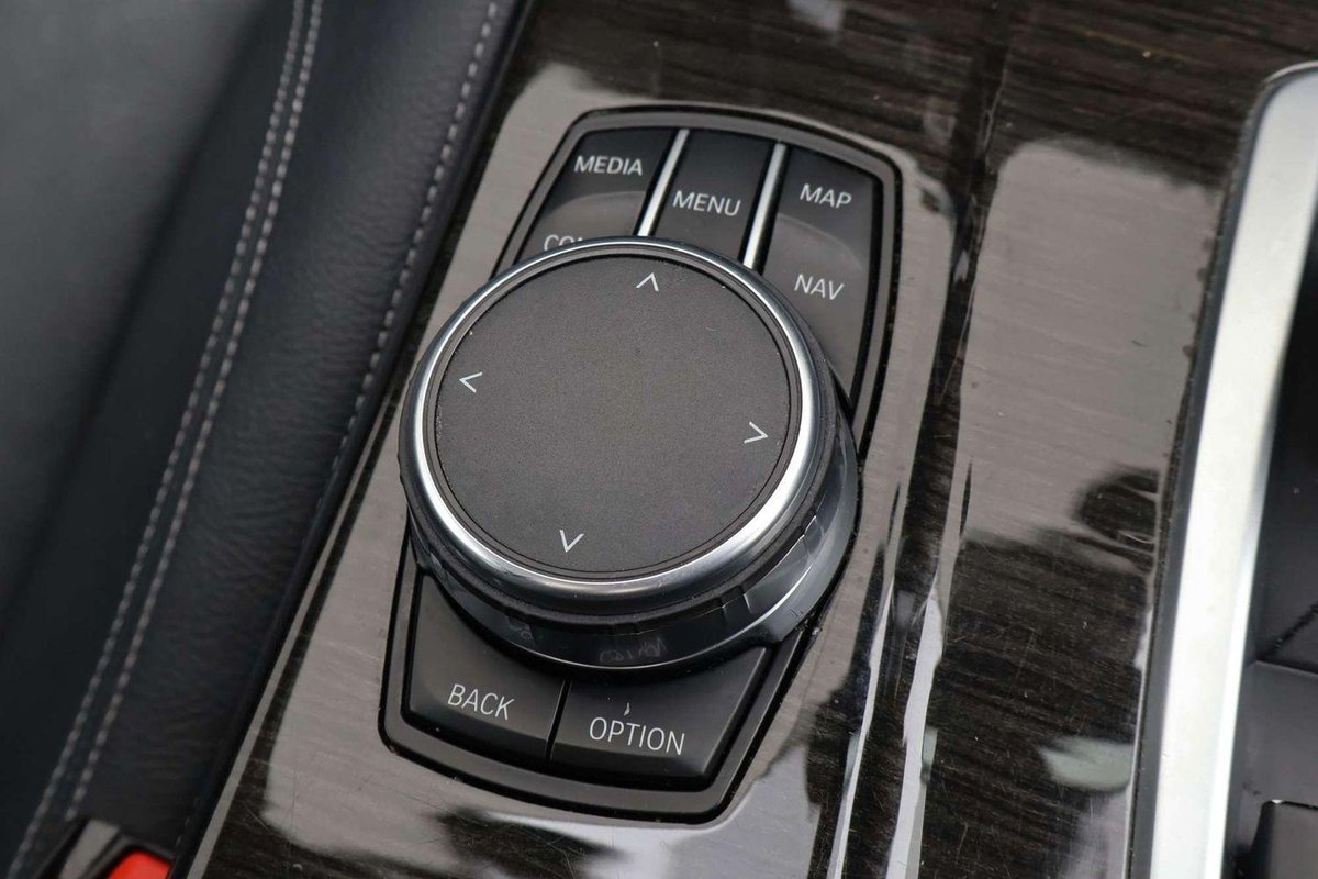 2018 BMW X4 xDrive35d F26 4X4 Constant image 25