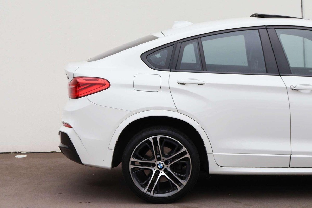 2018 BMW X4 xDrive35d F26 4X4 Constant image 16