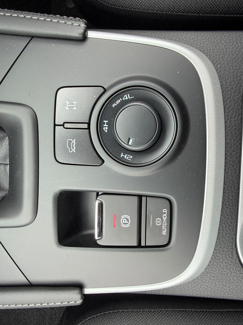 2026 Isuzu MU-X LS-M MY25.5 4X4 Dual Range image 19