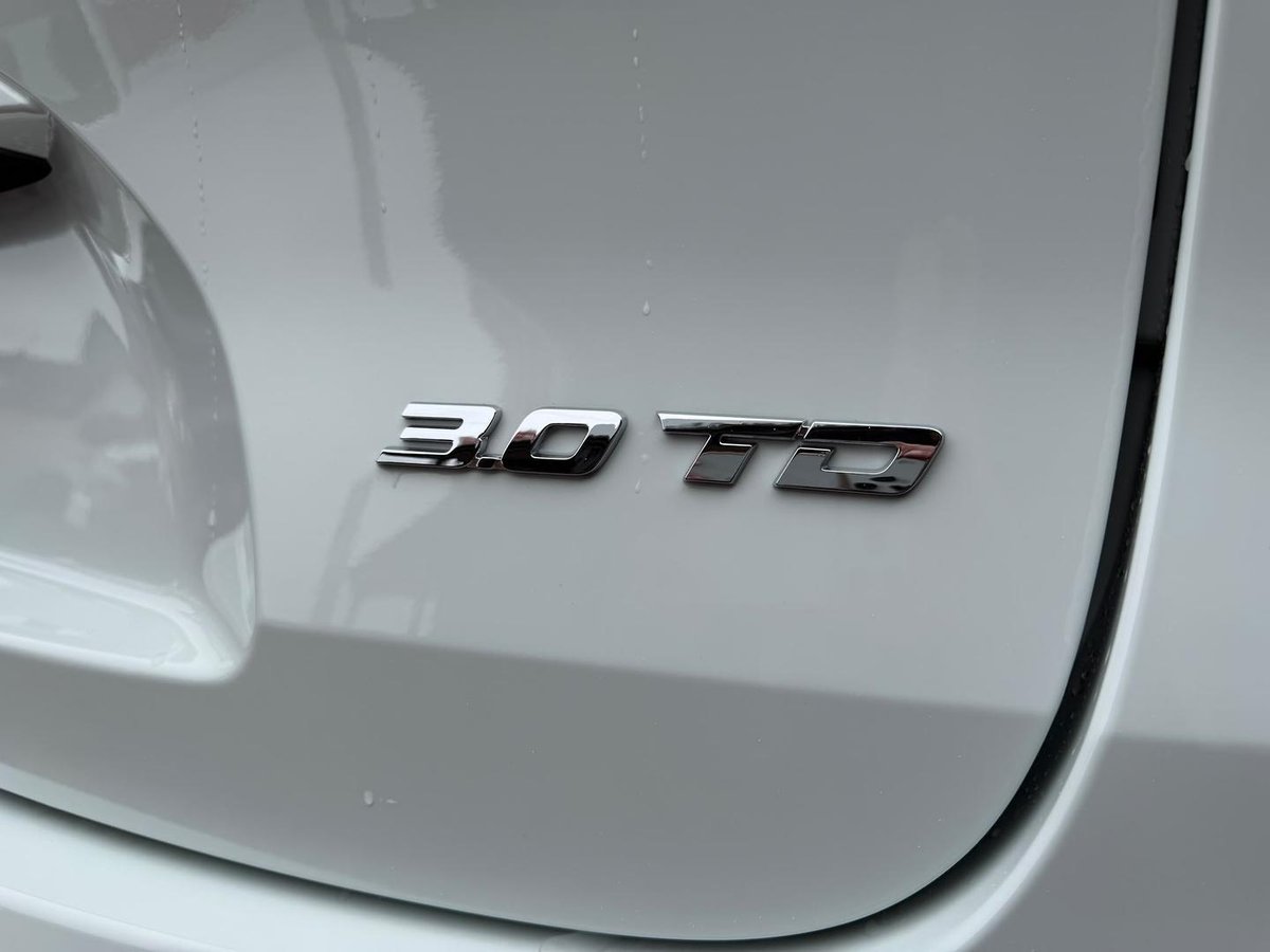 2026 Isuzu MU-X LS-M MY25.5 4X4 Dual Range image 8