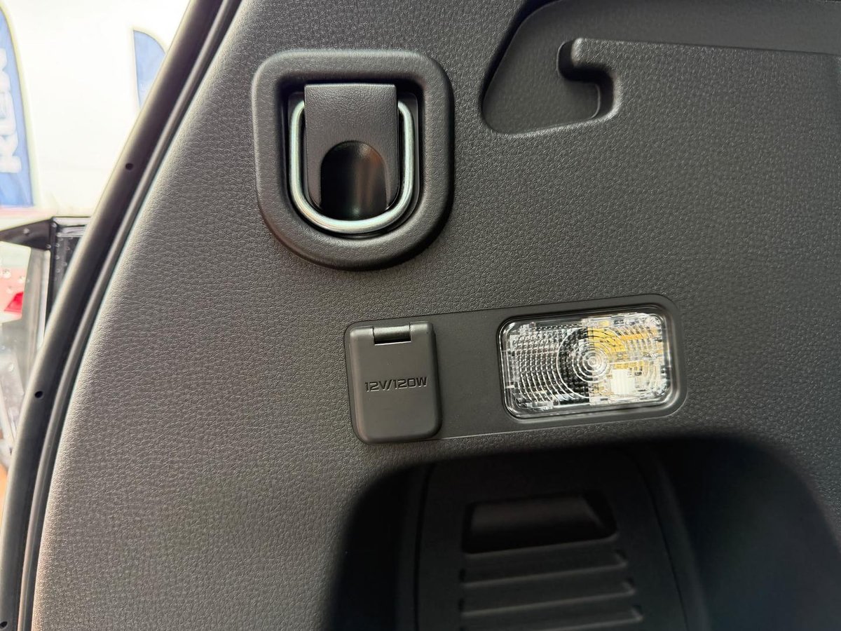 2026 Isuzu MU-X LS-M MY25.5 4X4 Dual Range image 10