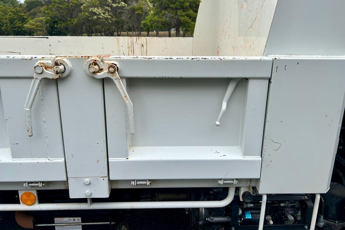 2021 Isuzu F Series FRR107-210 Tipper image 21