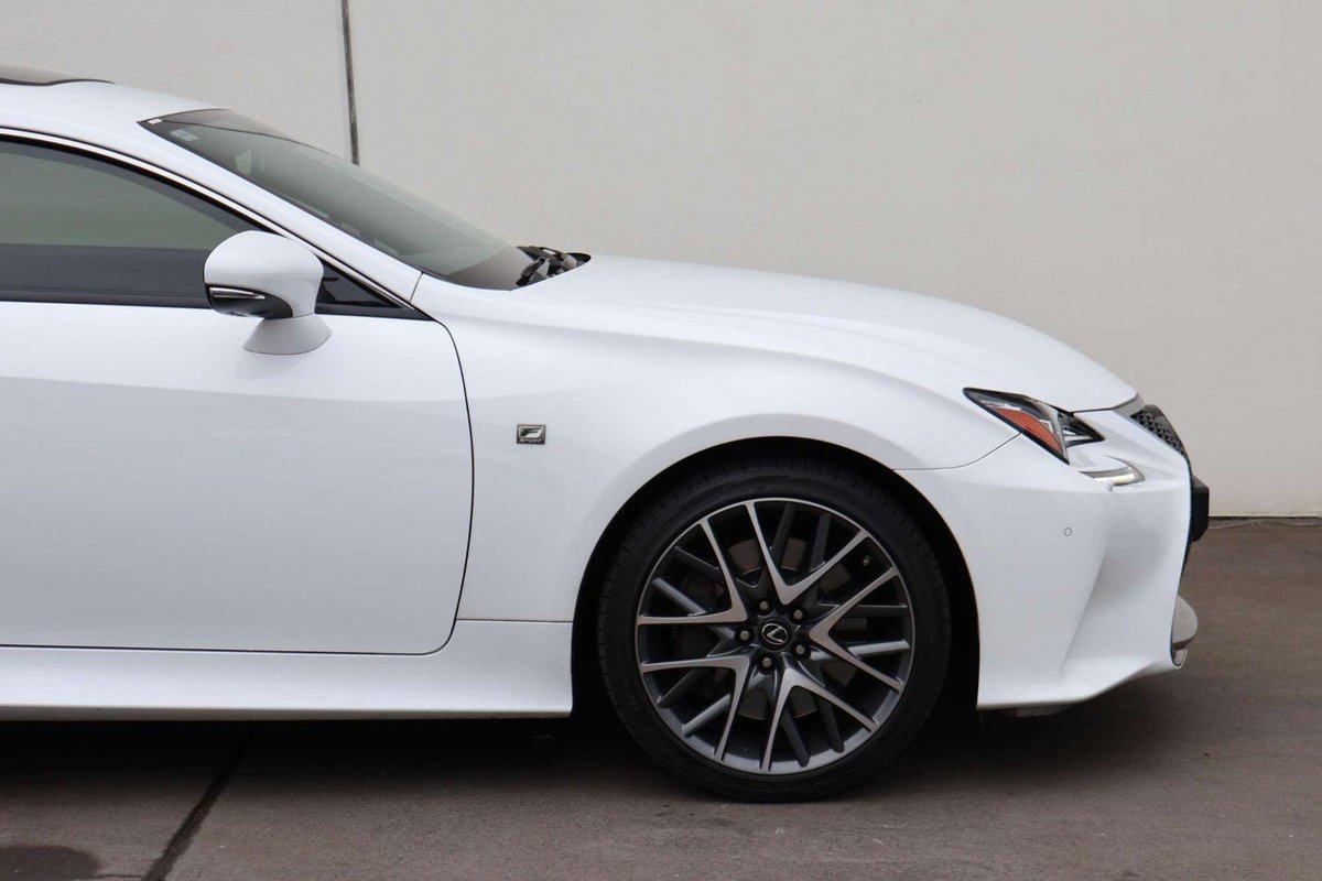 2015 Lexus RC 200t F Sport ASC10R image 18