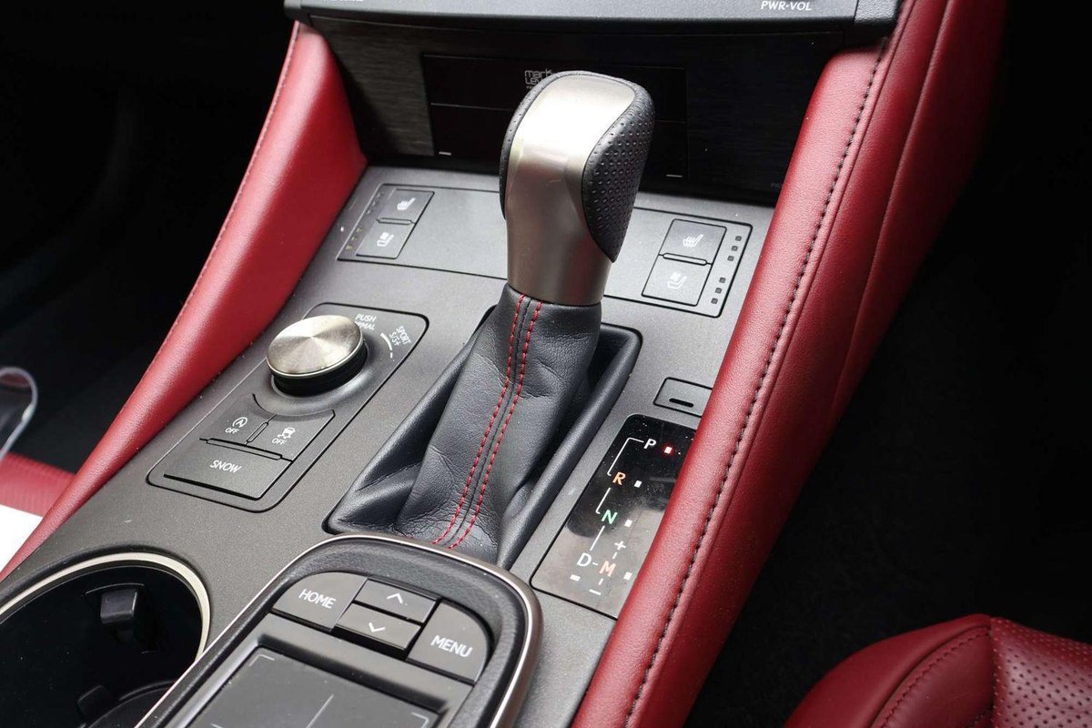 2015 Lexus RC 200t F Sport ASC10R image 29