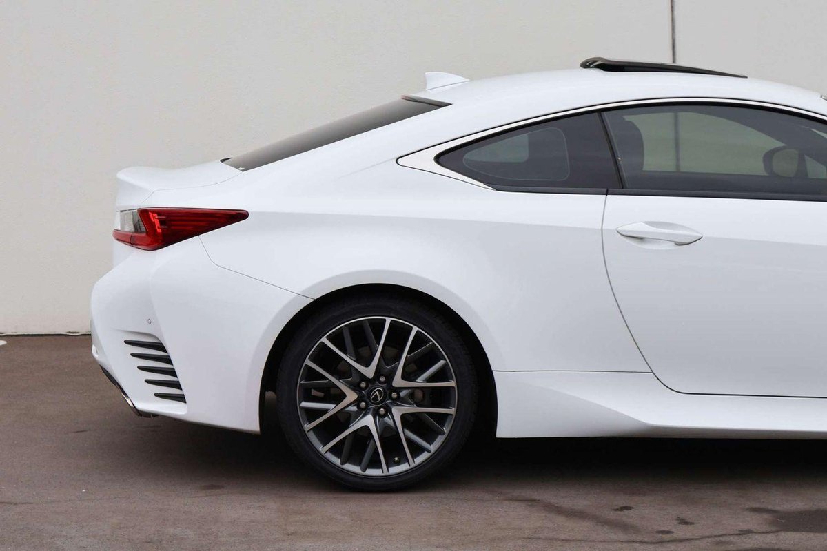 2015 Lexus RC 200t F Sport ASC10R image 17