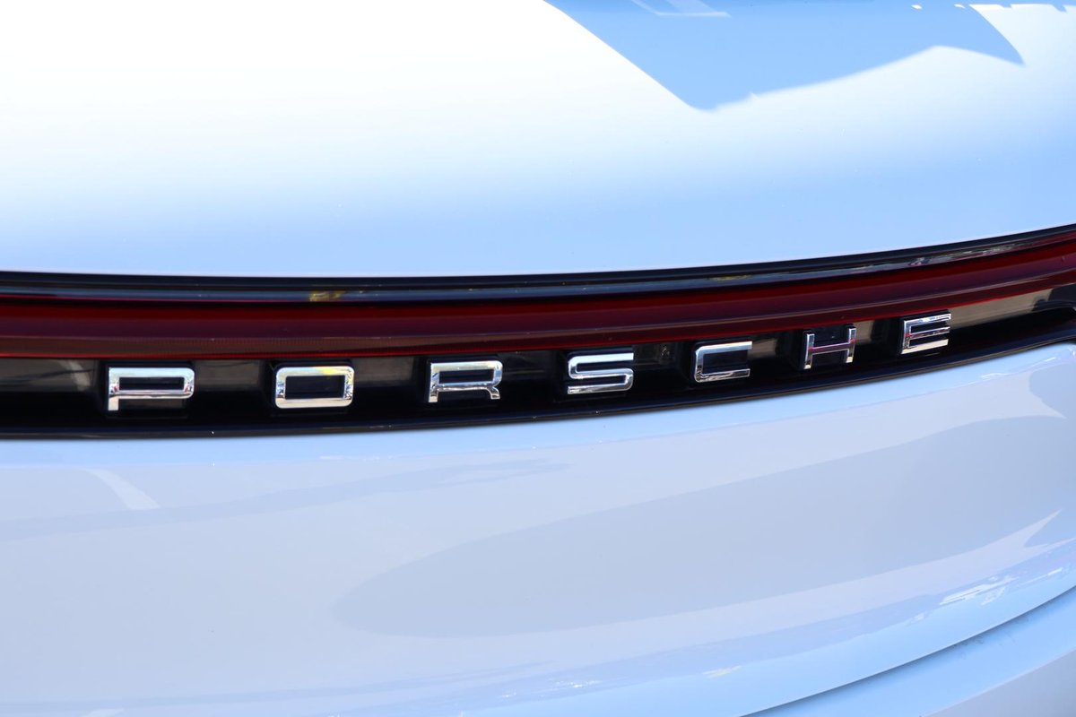 2019 Porsche Macan 95B MY20 AWD image 10