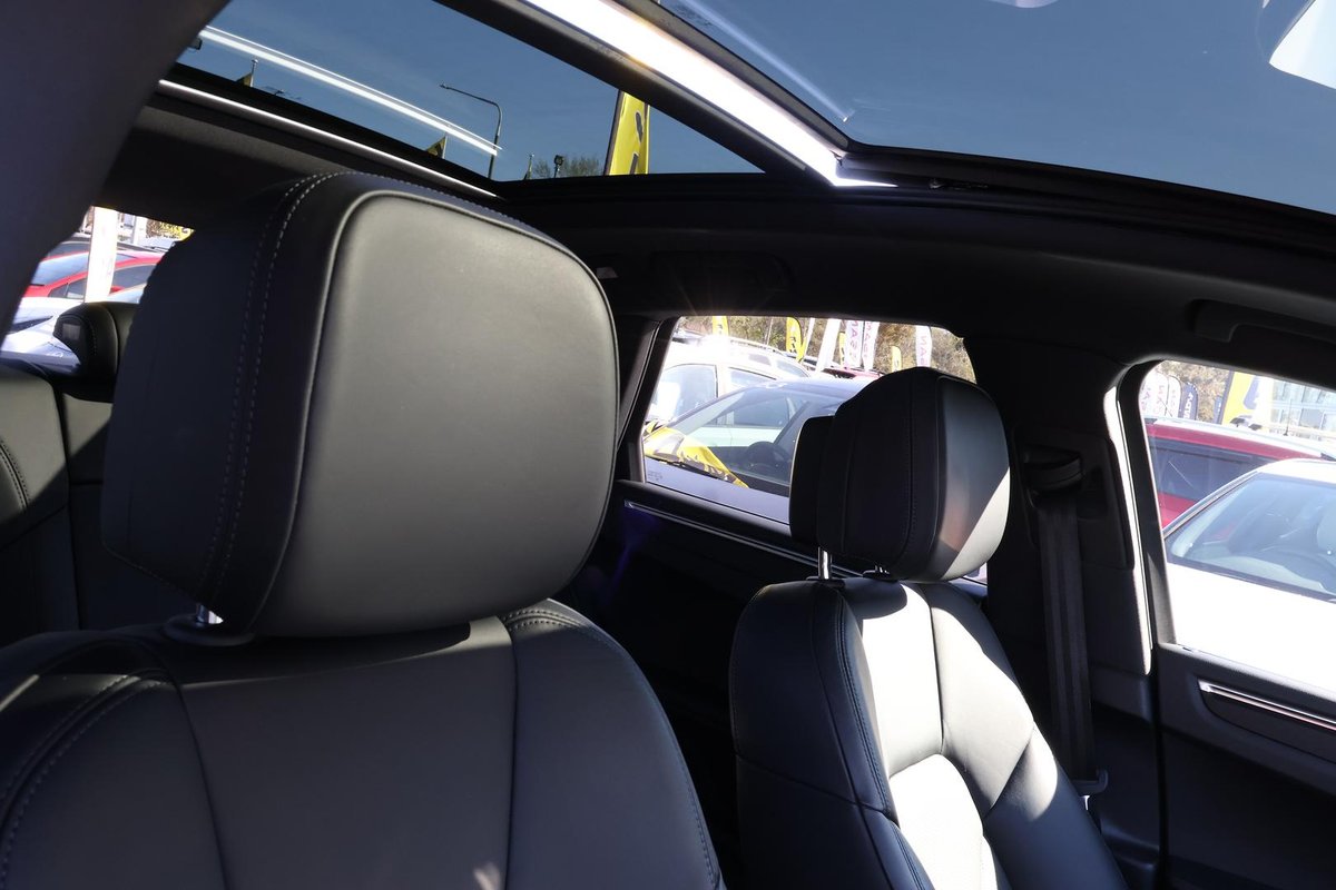 2019 Porsche Macan 95B MY20 AWD image 14