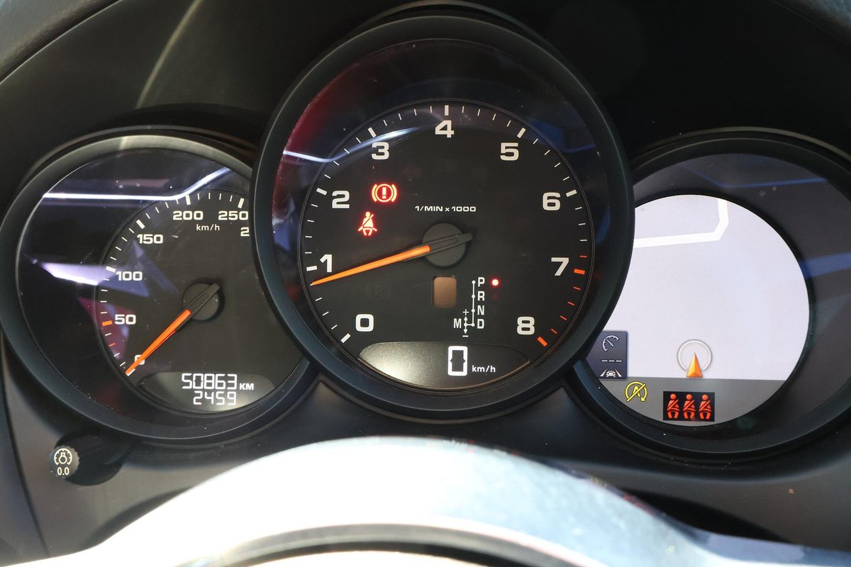 2019 Porsche Macan 95B MY20 AWD image 27