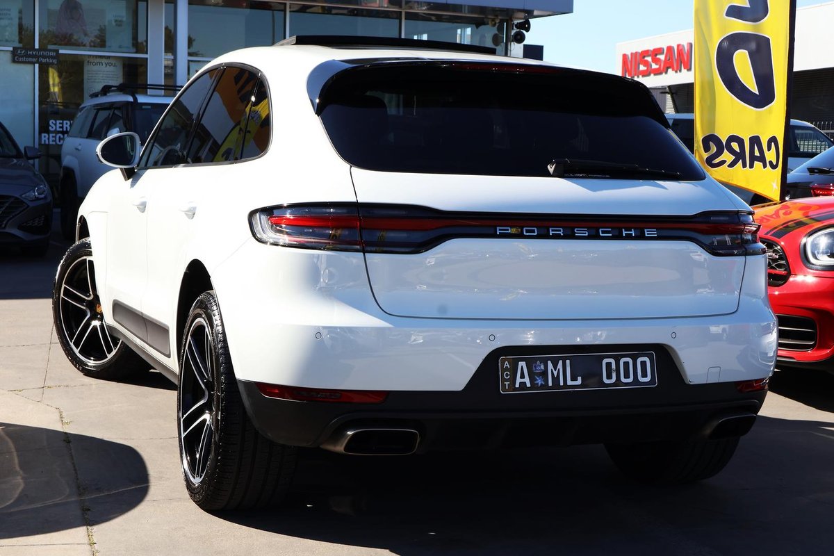 2019 Porsche Macan 95B MY20 AWD image 4