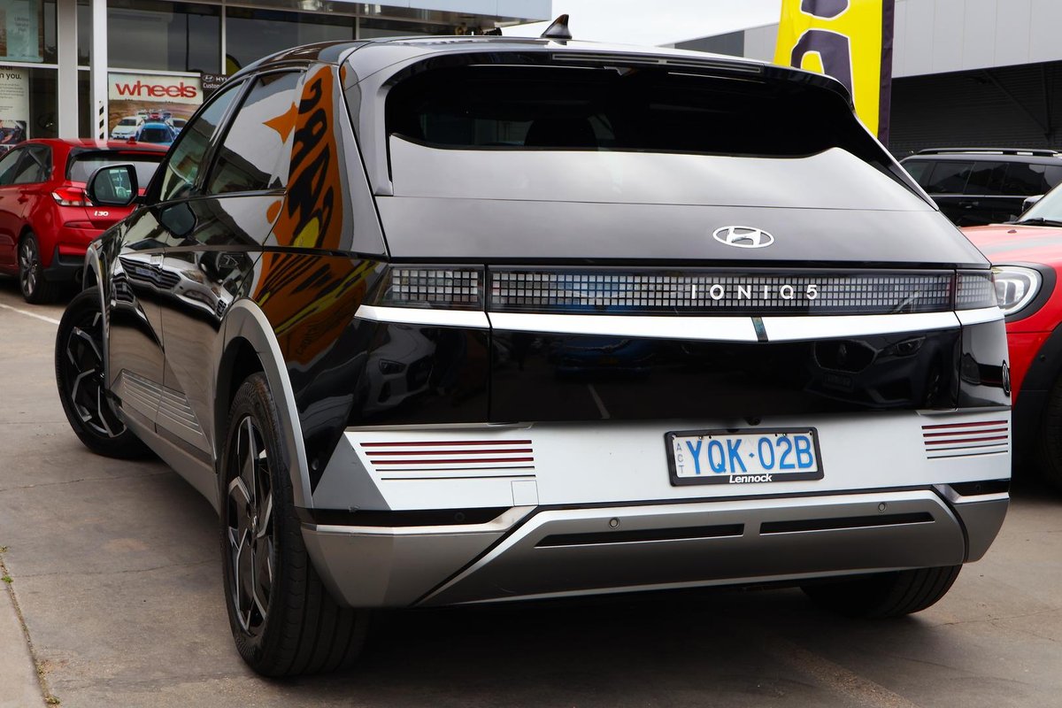 2022 Hyundai IONIQ 5 DYNAMIQ NE.V2 MY22 image 4