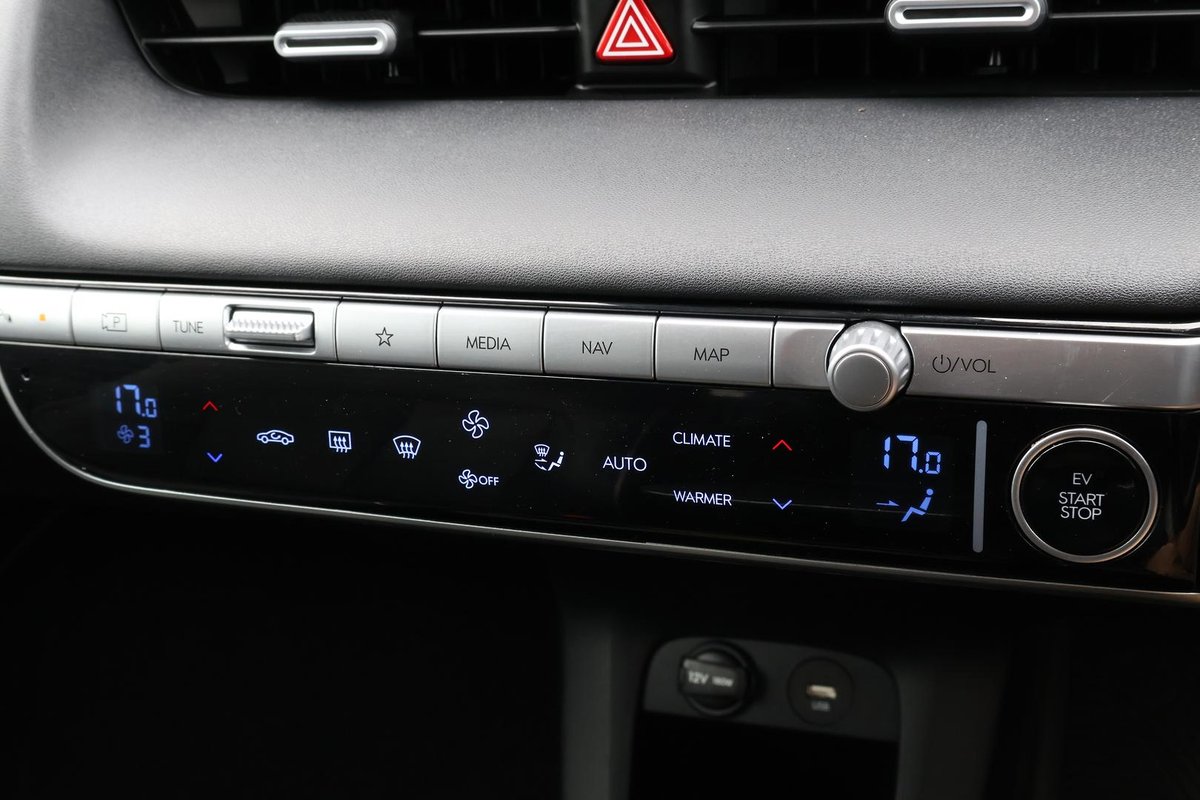 2022 Hyundai IONIQ 5 DYNAMIQ NE.V2 MY22 image 23