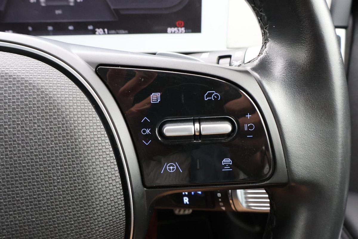 2022 Hyundai IONIQ 5 DYNAMIQ NE.V2 MY22 image 32