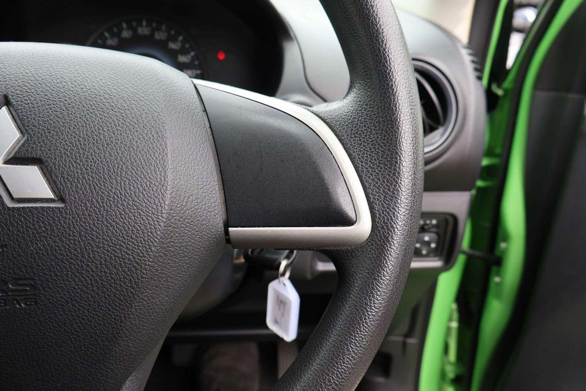 2014 Mitsubishi Mirage ES LA MY14 image 17