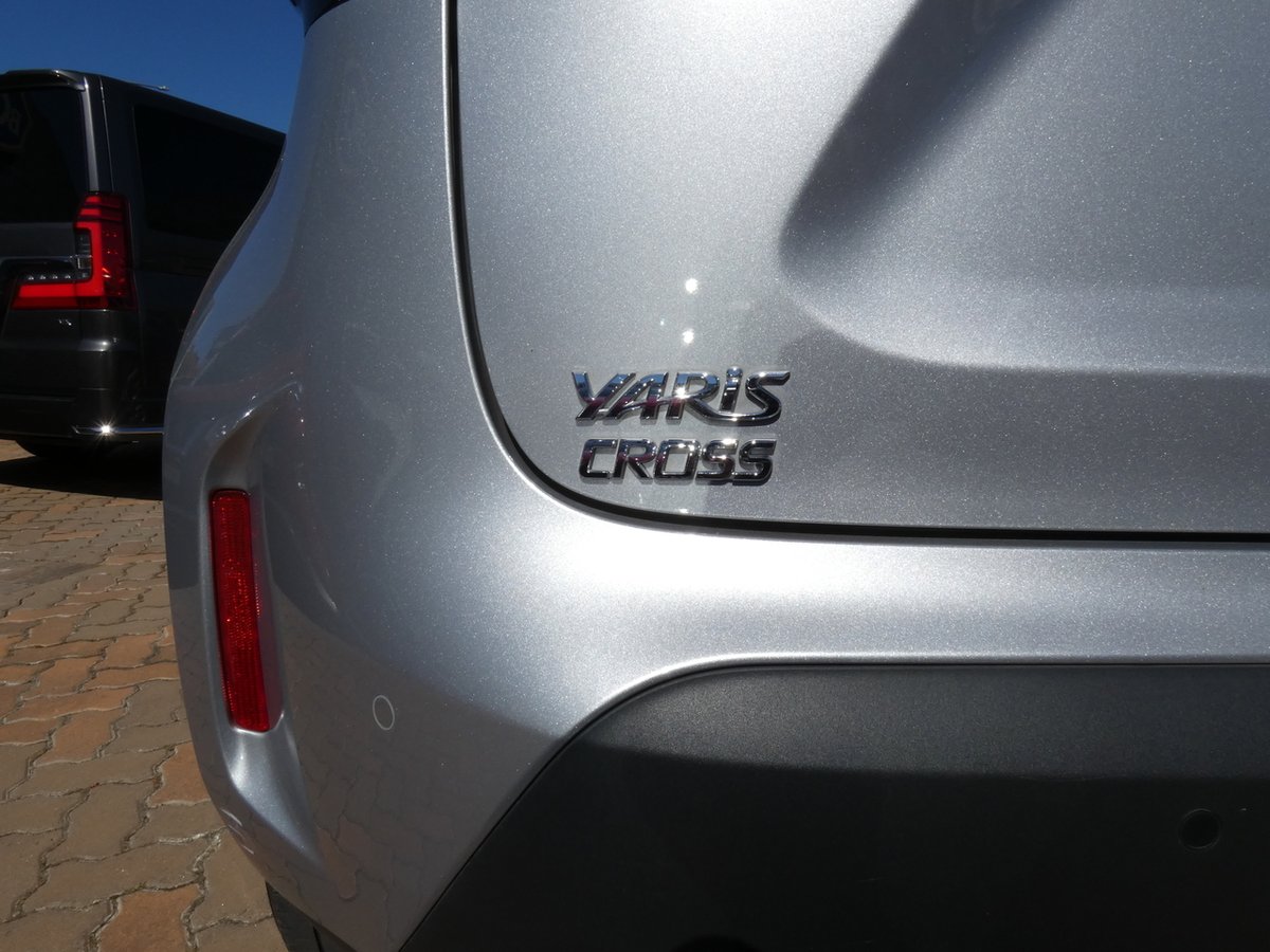 2022 Toyota Yaris Cross GXL MXPJ10R image 11