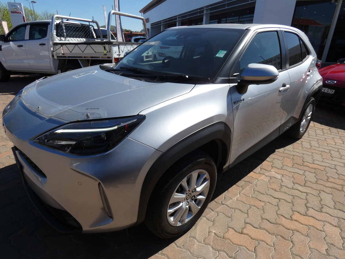 2022 Toyota Yaris Cross GXL MXPJ10R image 6
