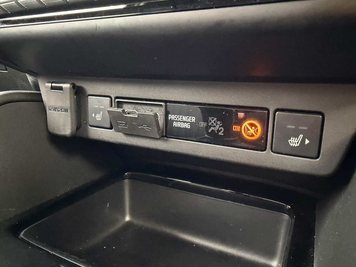 2025 Isuzu MU-X LS-T MY25.5 4X4 Dual Range image 25