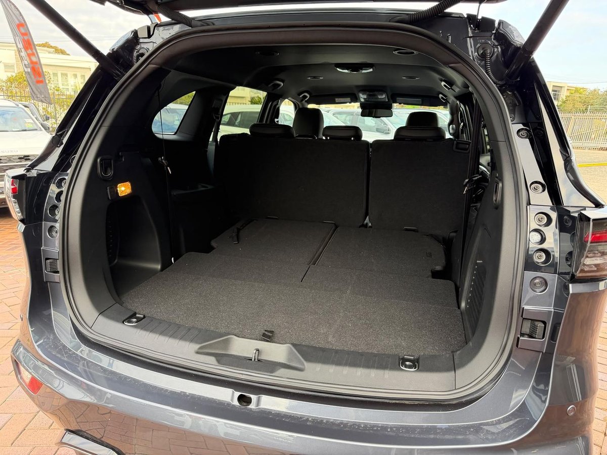 2025 Isuzu MU-X LS-T MY25.5 4X4 Dual Range image 31