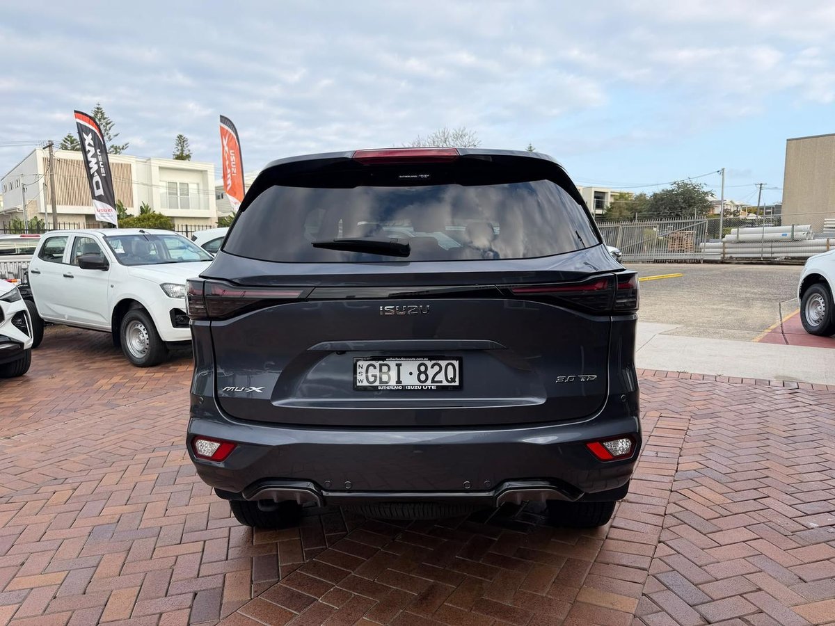 2025 Isuzu MU-X LS-T MY25.5 4X4 Dual Range image 5