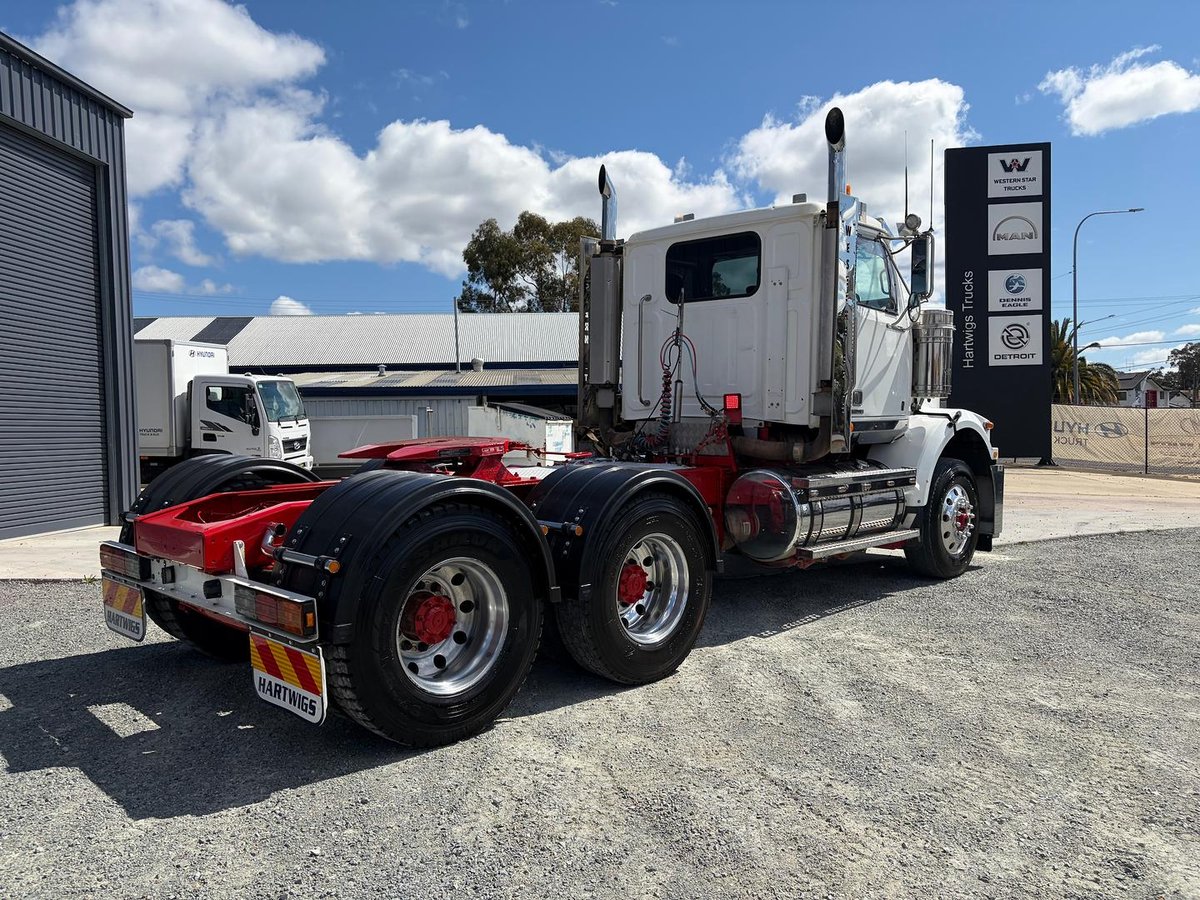2017 Western Star 4800 Series 4800 FS2 image 22