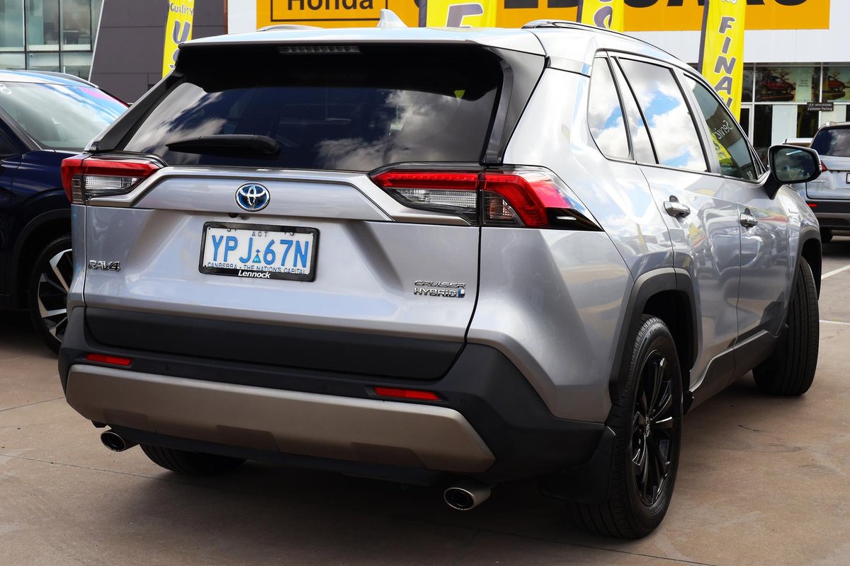 2021 Toyota RAV4 Cruiser AXAH54R 4X4 On Demand image 5