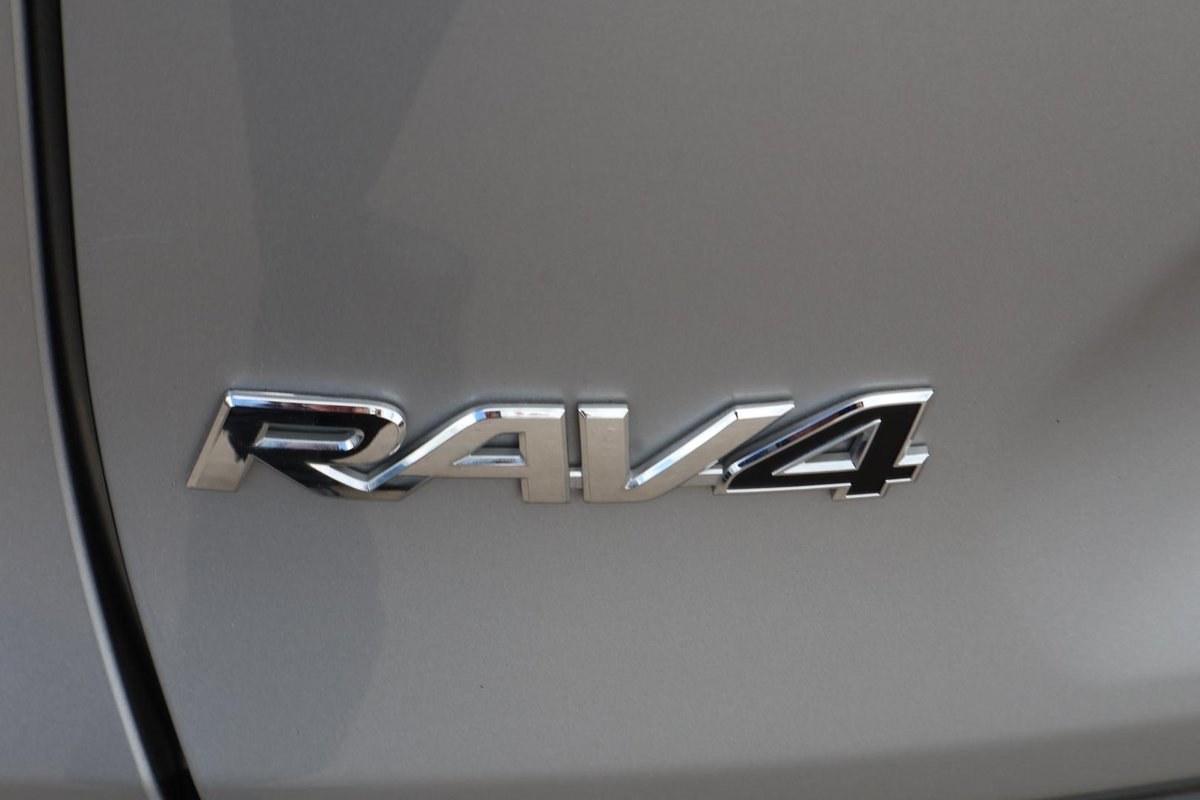 2021 Toyota RAV4 Cruiser AXAH54R 4X4 On Demand image 11