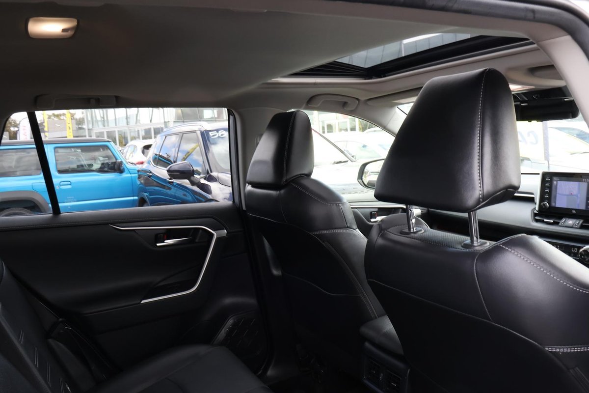2021 Toyota RAV4 Cruiser AXAH54R 4X4 On Demand image 17