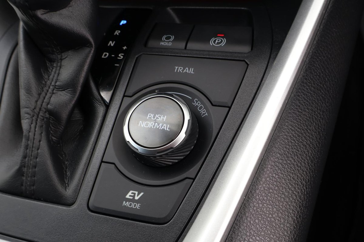 2021 Toyota RAV4 Cruiser AXAH54R 4X4 On Demand image 28