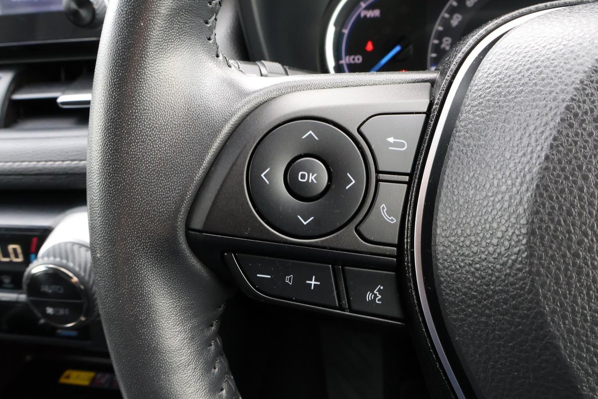 2021 Toyota RAV4 Cruiser AXAH54R 4X4 On Demand image 36