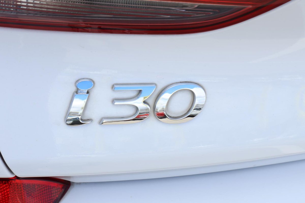 2017 Hyundai i30 SR Premium GD5 Series II MY17 image 11