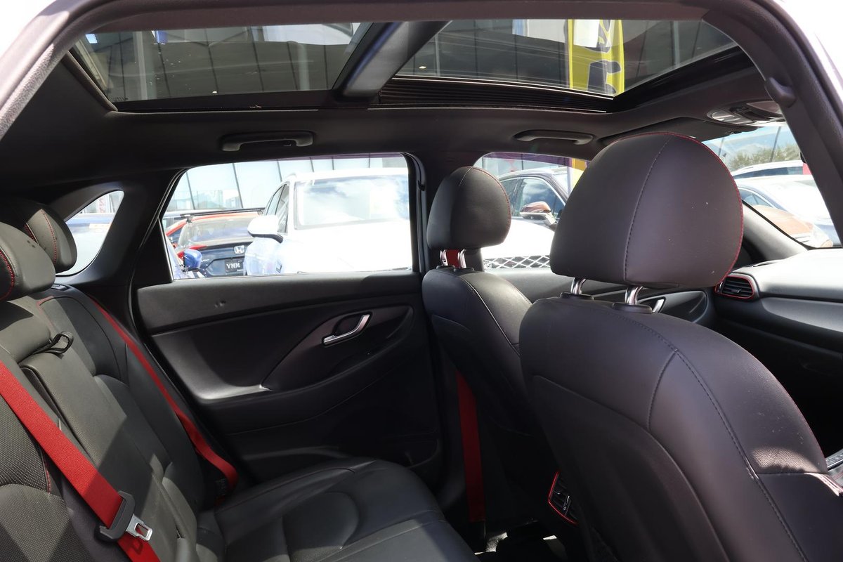 2017 Hyundai i30 SR Premium GD5 Series II MY17 image 15